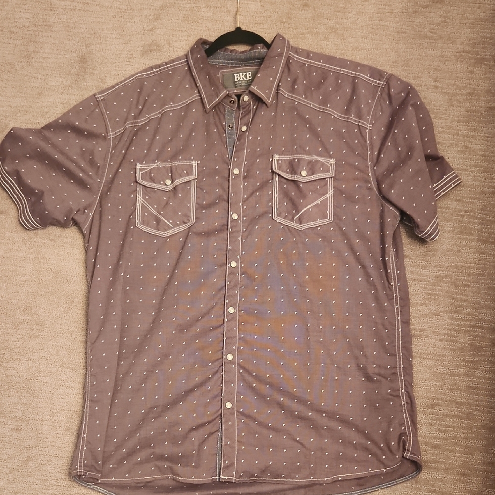 BKE Men's Purple Short Sleeve Button Down Shirt